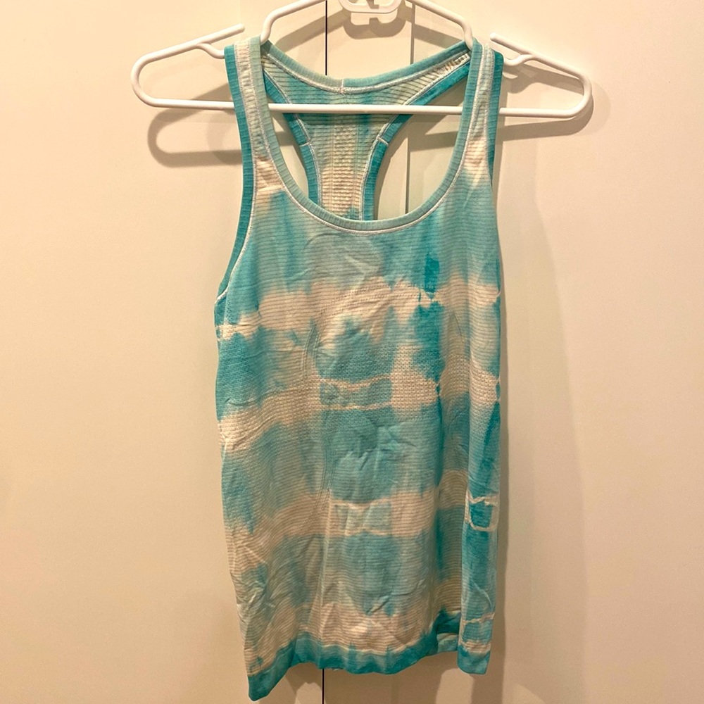 Lululemon racer tank